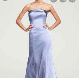 Mermaid formal gown. Papaya color. W/ shawl.